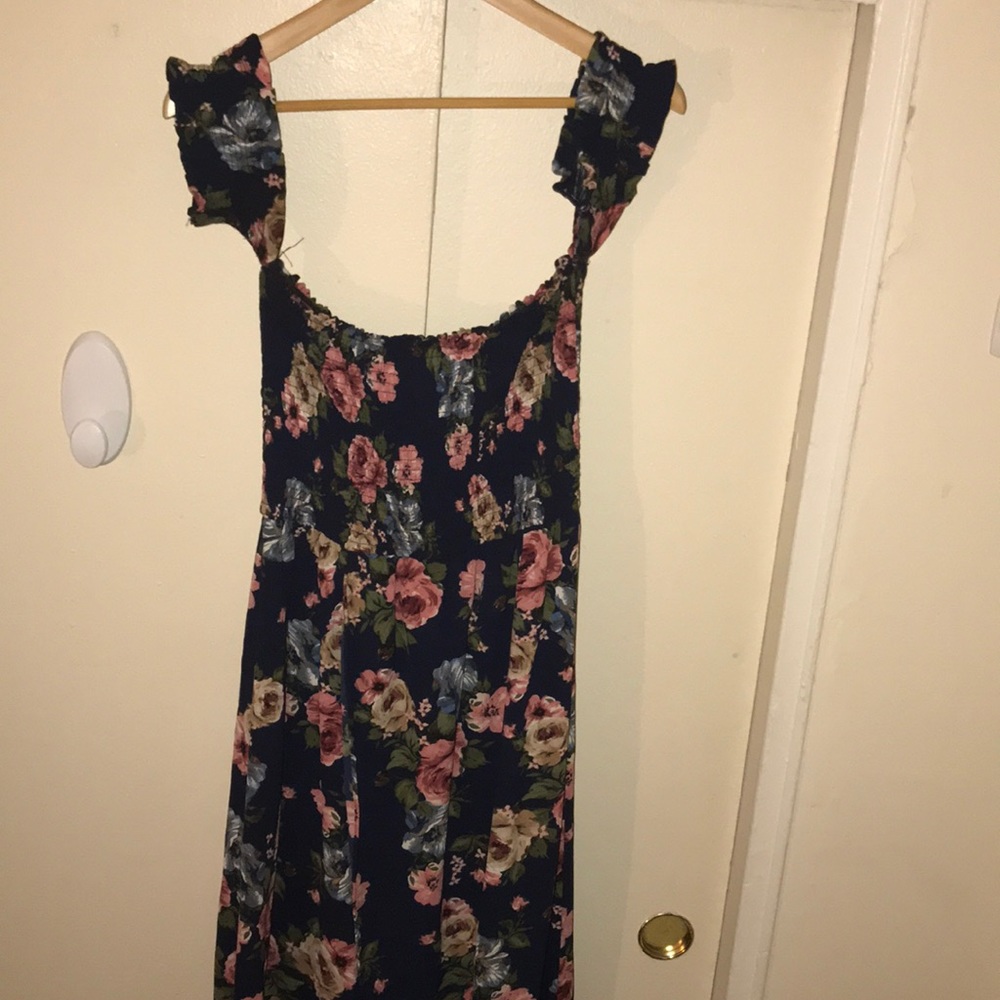 Bohemian floral dress (high to low )